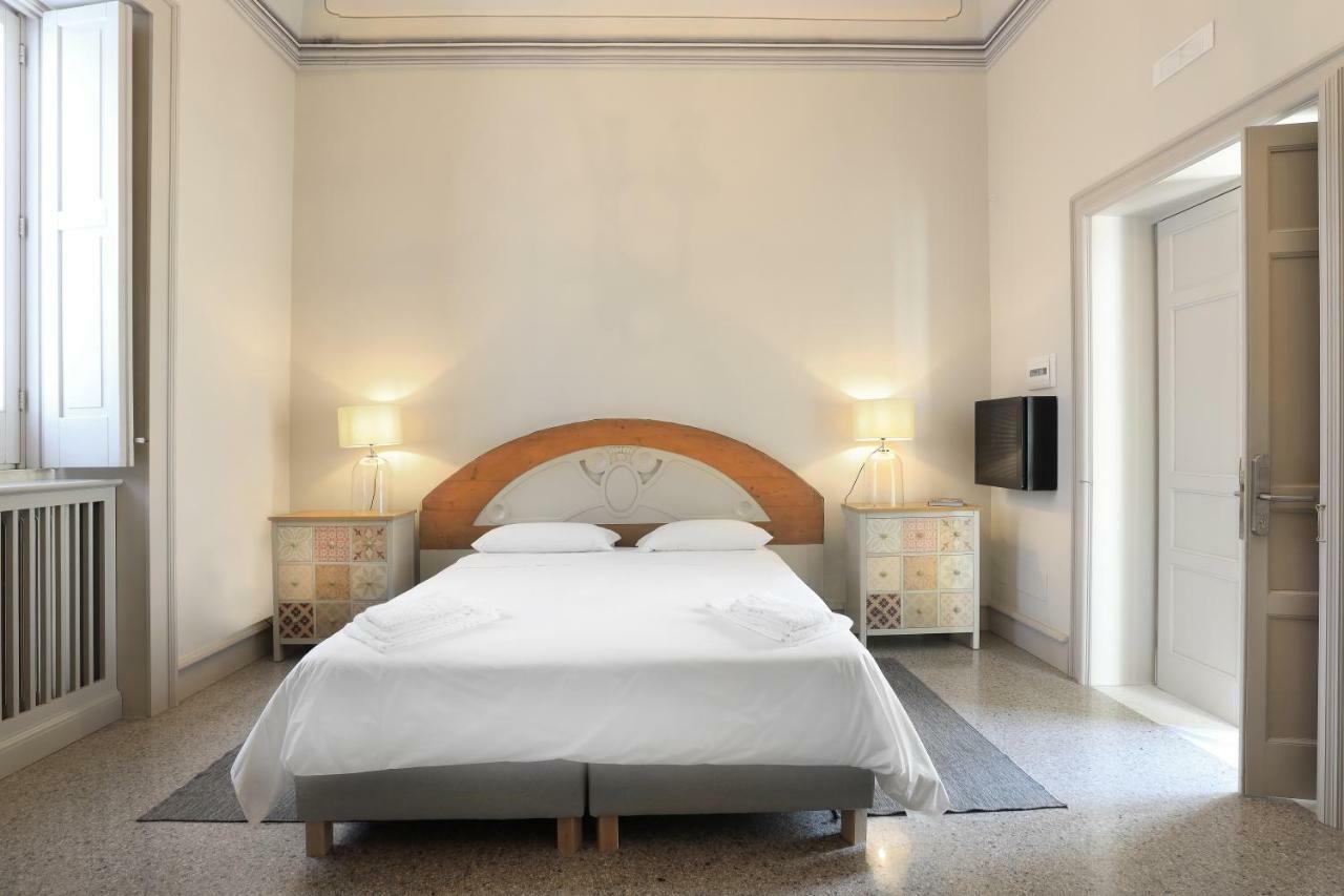 Palazzo Circolone Hotel Poggiardo Kültér fotó